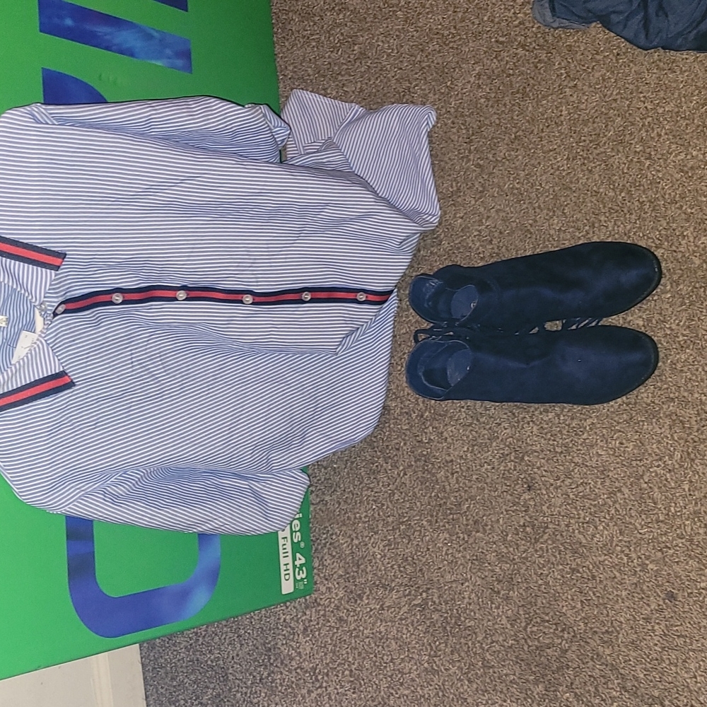 Shirt dress and blue shoes